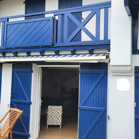 Jolie Maison Basque Entre Et Montagne Holiday home Hendaye